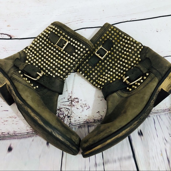 Steve Madden Studded Distressed Look Boots - Picture 5 of 8